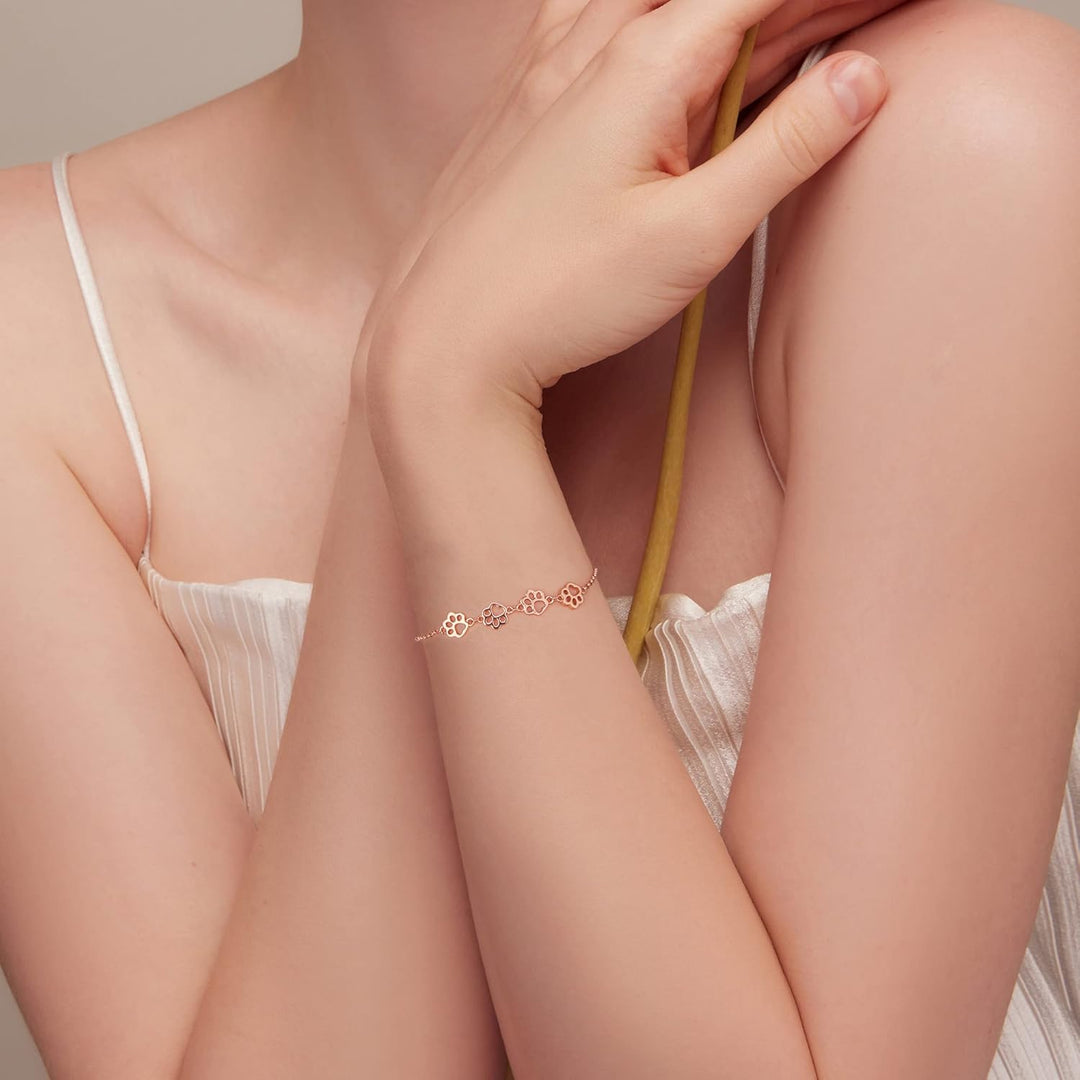 Regulowana bransoletka ze srebra z odciskiem łapki