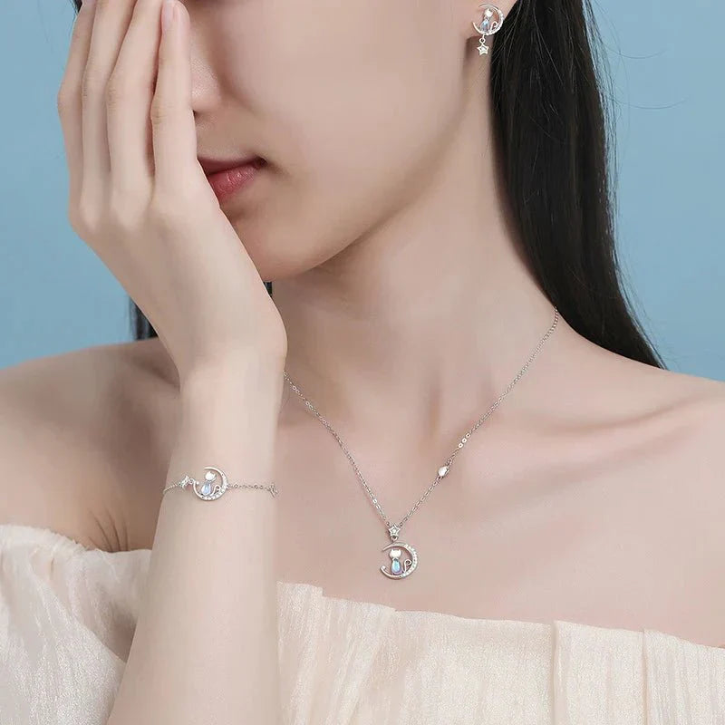 Kolczyki z kotem, księżycem i gwiazdką ze srebra 925 z cyrkonią