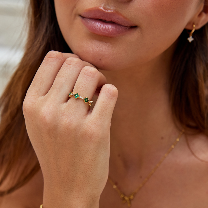 Maria™ | Kryształowy pierścionek z koniczyną