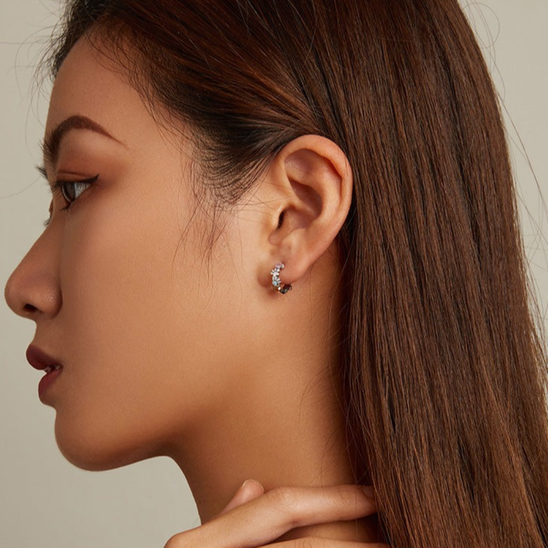 Kolczyki koła ze srebra z kolorowymi łapkami