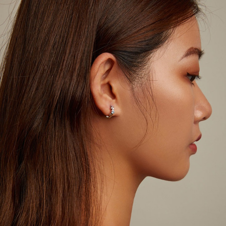 Kolczyki koła ze srebra z kolorowymi łapkami