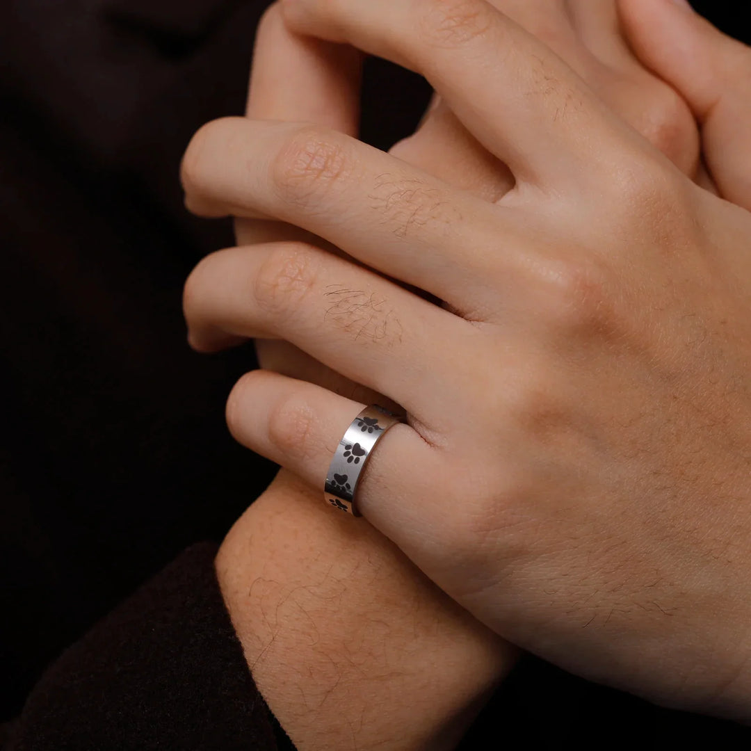 Ręcznie wykonany pierścionek z odciskiem łapki ze stali nierdzewnej