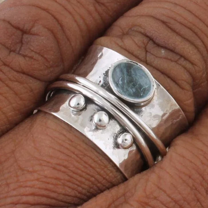 Maria™ | Inkrustowany pierścionek z kamieniem księżycowym