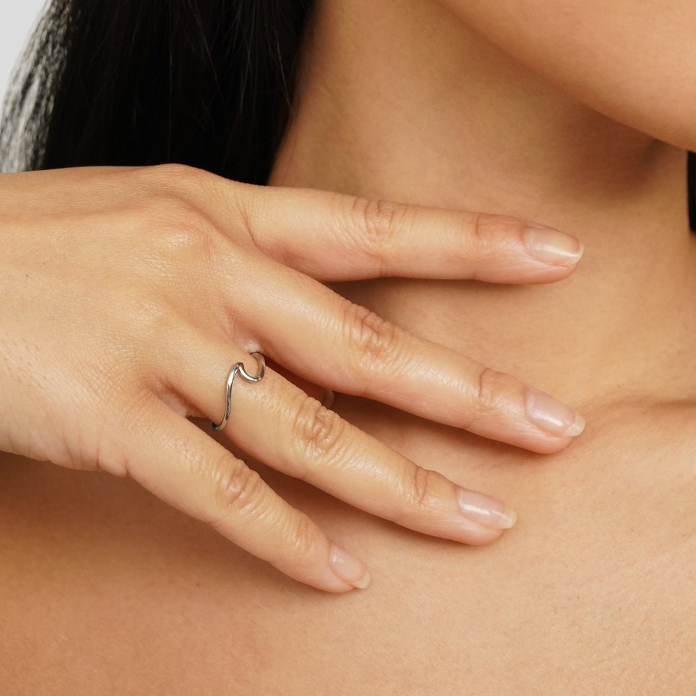 Maria™ | Srebrny falisty pierścionek